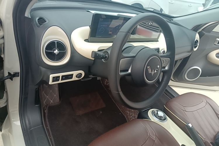 Used Wuling Bingo 2023 333 km Fast-Share Version Center Console