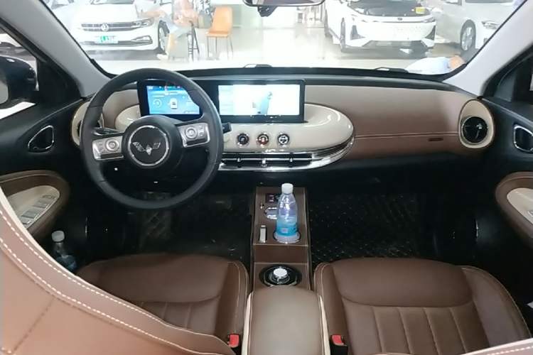 Used Wuling Bingo 2023 333 km Enjoyment Version Center Console