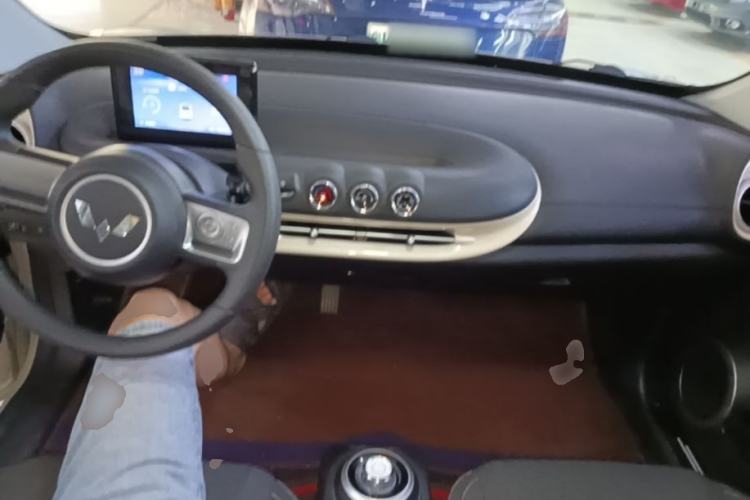 Used Wuling Bingo 2023 203km Light Edition Center Console