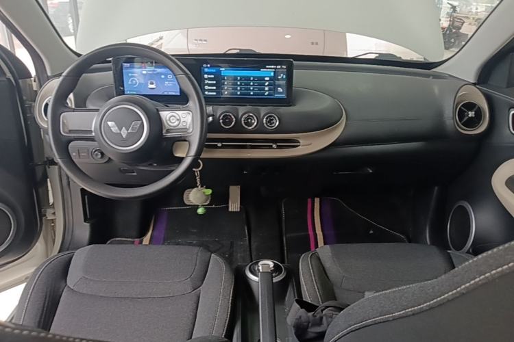 Used Wuling Bingo 2023 333 km Fast-Share Version Center Console