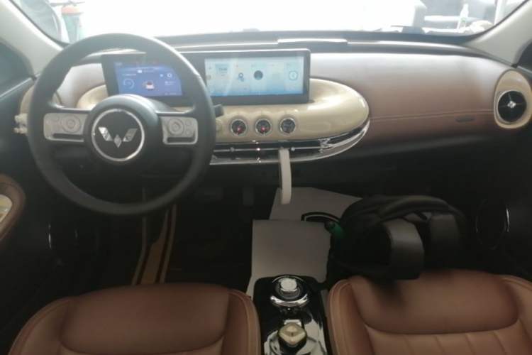 Used Wuling Bingo 2023 333km Enjoy+ Version Center Console