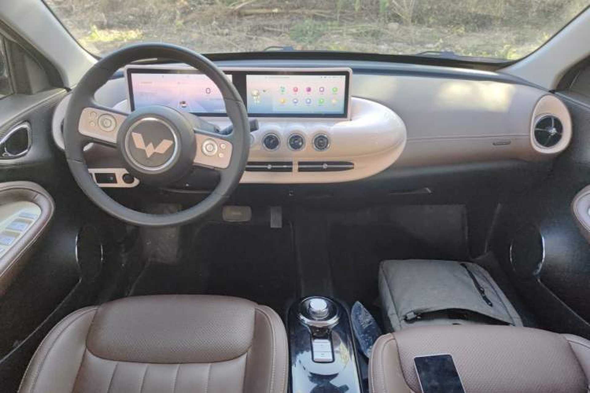 Used Wuling Bingo 2023 333 km Lingxi Connected+ Version Center Console