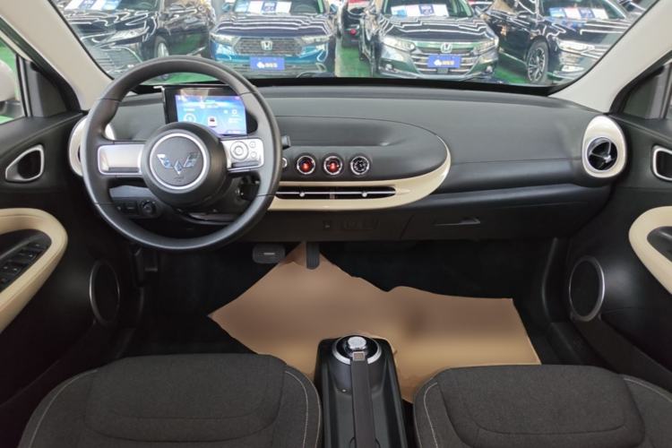 Used Wuling Bingo 2023 203km Light Edition Center Console