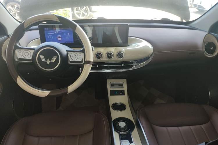 Used Wuling Bingo 2023 333km Enjoy+ Version Center Console