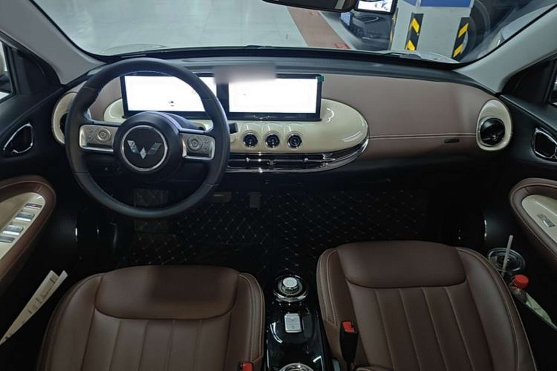 Used Wuling Bingo 2023 333 km Lingxi Connected+ Version Center Console