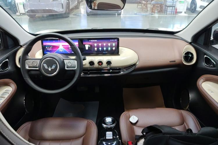 Used Wuling Bingo 2023 333 km Lingxi Connected Version Center Console