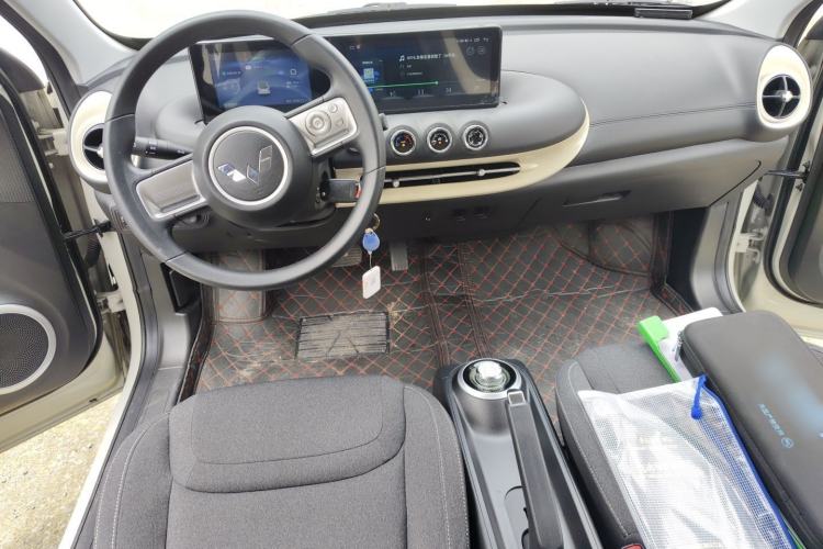 Used Wuling Bingo 2023 333 km Fast-Share Version Center Console