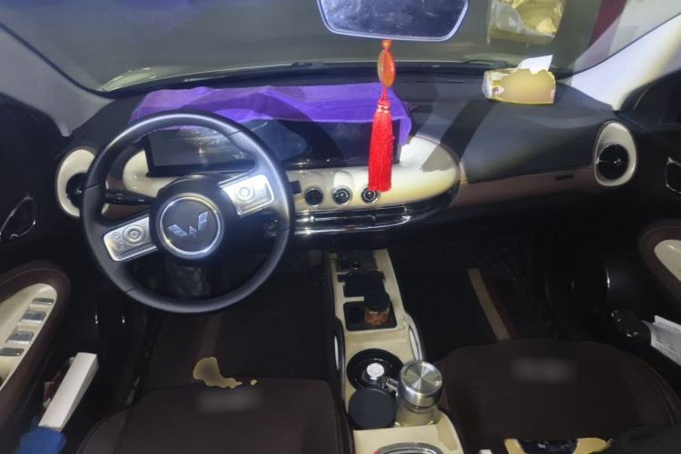 Used Wuling Bingo 2023 333 km Lingxi Connected+ Version Center Console
