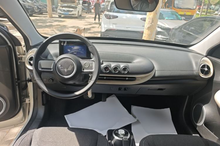 Used Wuling Bingo 2023 203km Light Edition Center Console