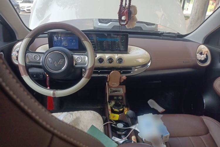 Used Wuling Bingo 2023 333 km Lingxi Connected+ Version Center Console