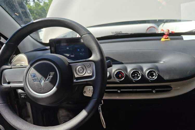 Used Wuling Bingo 2023 203km Light Edition Center Console