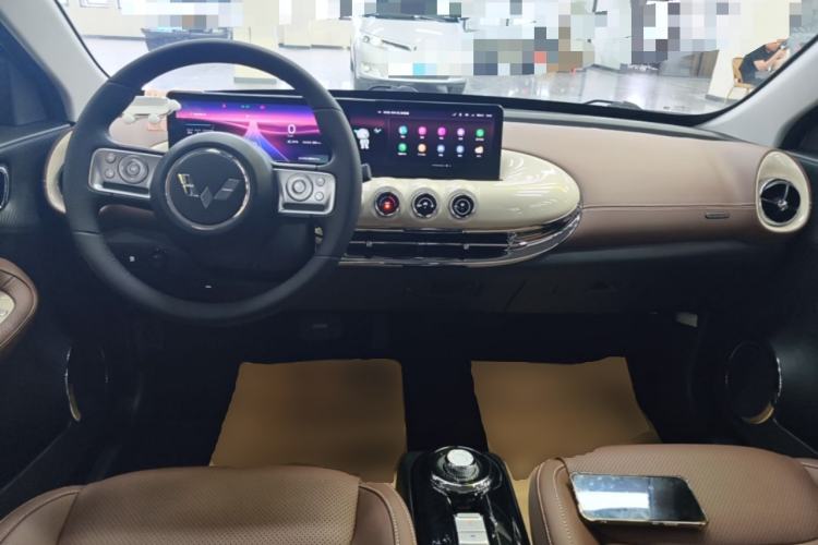 Used Wuling Bingo 2023 410 km Lingxi Deluxe Edition Center Console