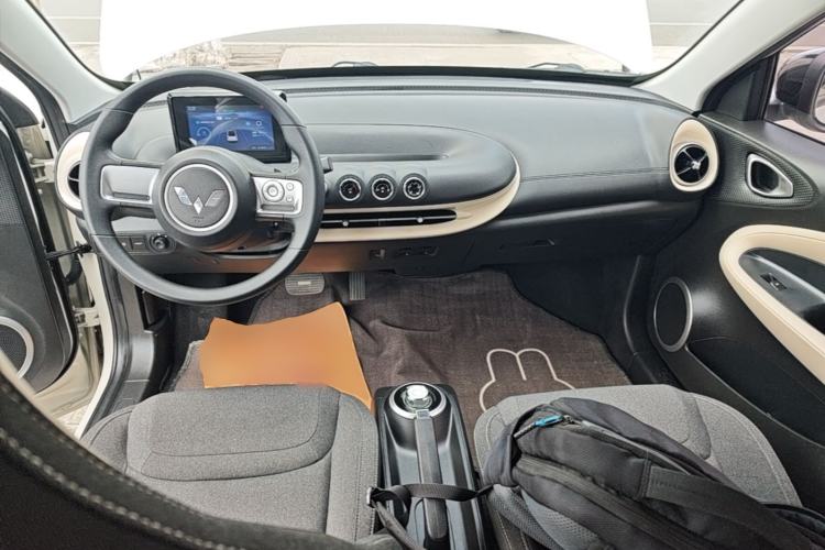 Used Wuling Bingo 2023 203km Light Edition Center Console