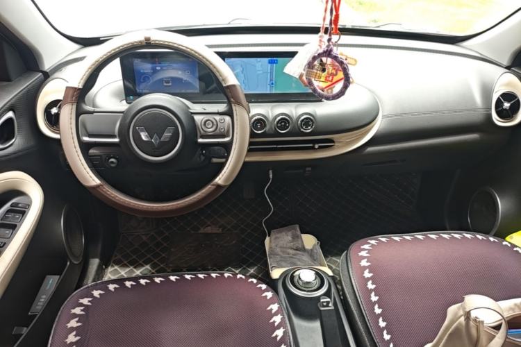 Used Wuling Bingo 2023 333 km Fast-Share Version Center Console
