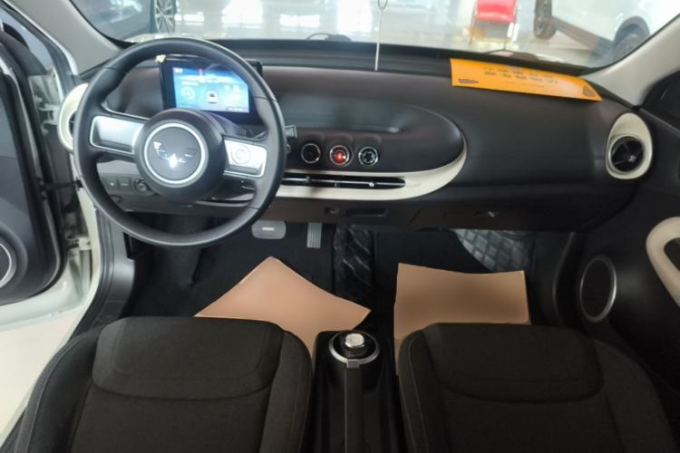 Used Wuling Bingo 2023 203km Light Edition Center Console