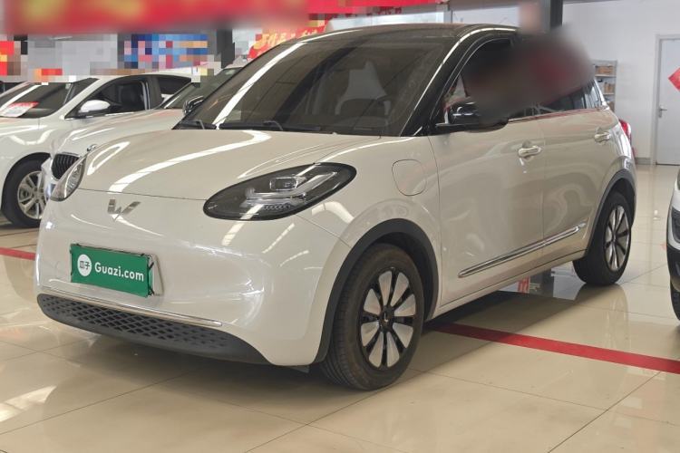 Used Wuling Bingo 2023 410 km Lingxi Deluxe Edition Guazi used car, China used car export, Used car for sale, Used Wuling cars, Cheapest cars for sale, Electric vehicle, New energy car