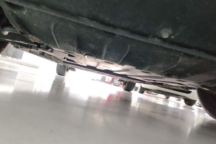 Used Wuling Bingo 2023 410 km Lingxi Deluxe Edition Chassis Front