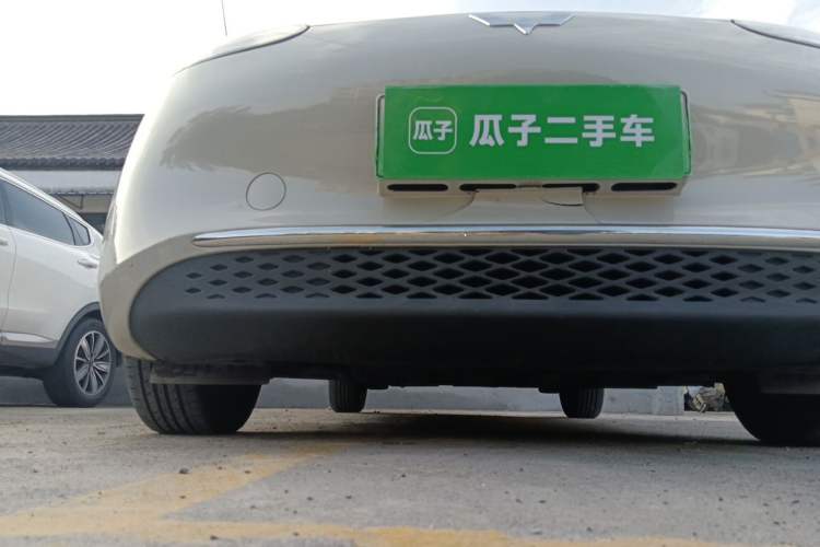 Used Wuling Bingo 2023 333 km Lingxi Connected Version Chassis Front