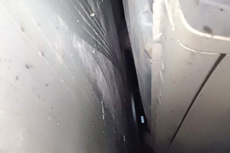 Used Wuling Bingo 2023 333 km Lingxi Connected Version Chassis Front Left