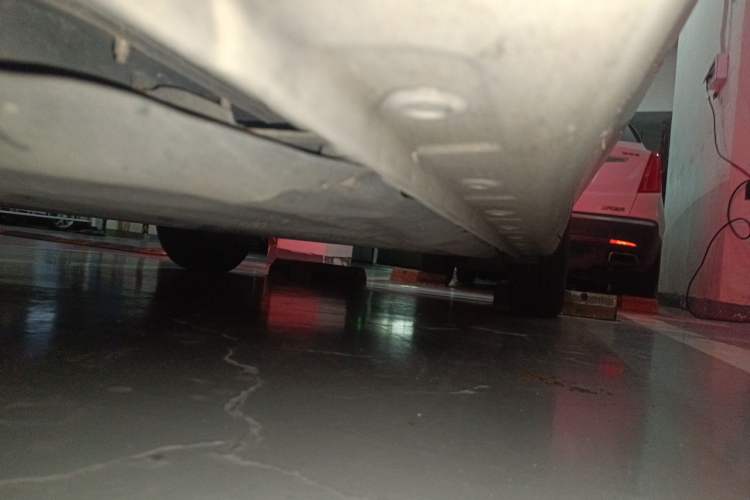 Used Wuling Bingo 2023 333 km Lingxi Connected Version Chassis Front Left
