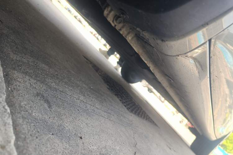 Used Wuling Bingo 2023 333 km Lingxi Connected Version Chassis Front Left