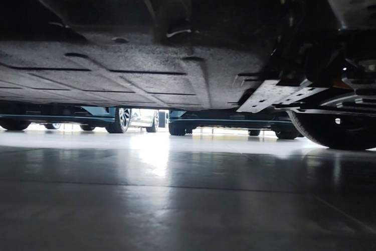 Used Wuling Bingo 2023 333 km Fast-Share Version Chassis Front Right