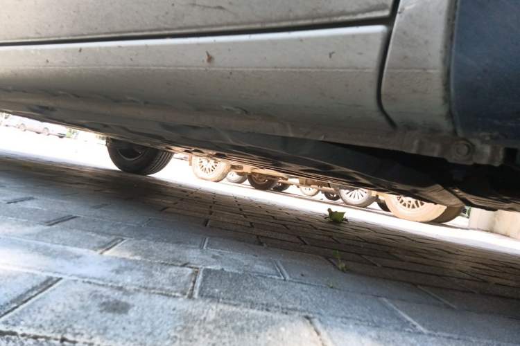 Used Wuling Bingo 2023 333 km Lingxi Connected Version Chassis Front Right