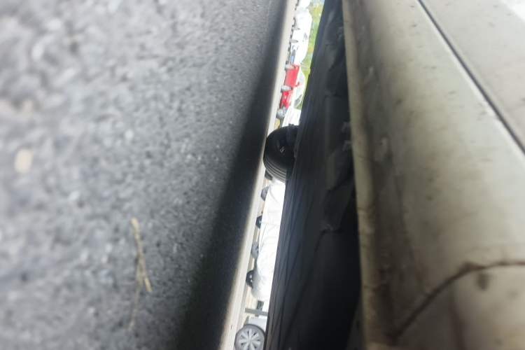 Used Wuling Bingo 2023 333 km Lingxi Connected Version Chassis Front Right