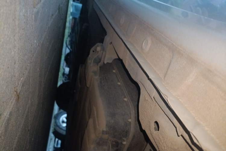 Used Wuling Bingo 2023 203km Light Edition Chassis Rear Left