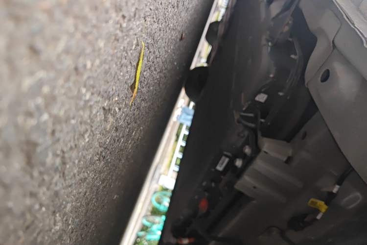 Used Wuling Bingo 2023 333 km Lingxi Connected+ Version Chassis Rear Left