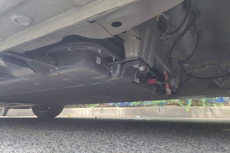 Used Wuling Bingo 2023 333 km Lingxi Connected+ Version Chassis Rear Left