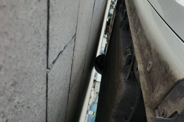 Used Wuling Bingo 2023 410 km Lingxi Deluxe Edition Chassis Rear Left