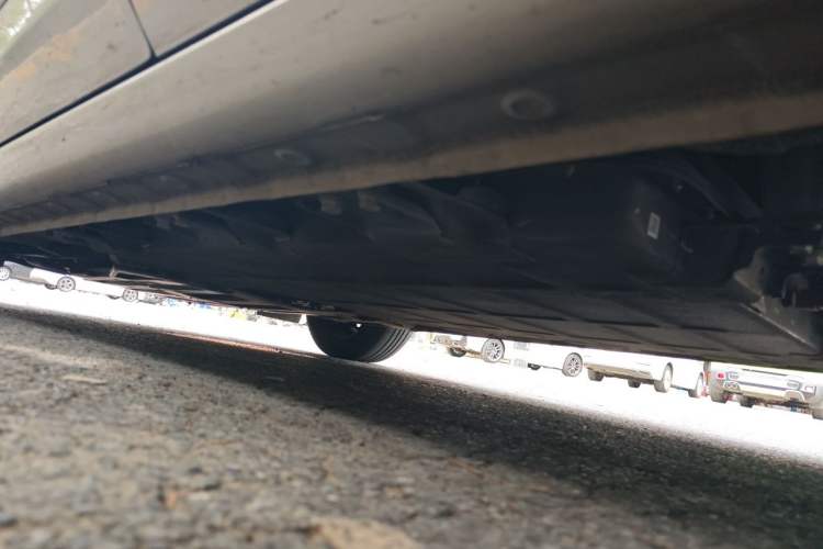 Used Wuling Bingo 2023 333 km Lingxi Connected+ Version Chassis Rear Left