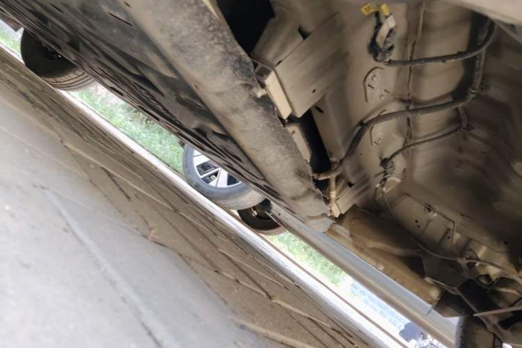 Used Wuling Bingo 2023 333 km Lingxi Connected Version Chassis Rear Left