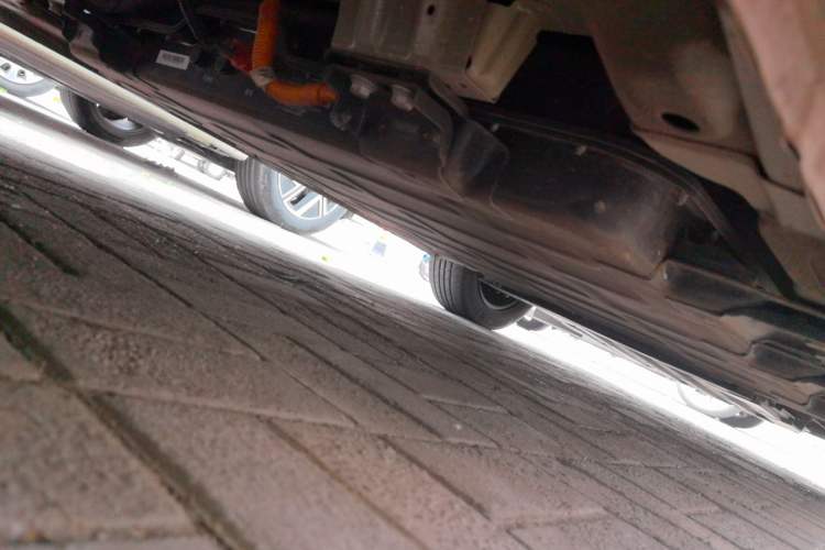 Used Wuling Bingo 2023 333 km Lingxi Connected Version Chassis Rear Right