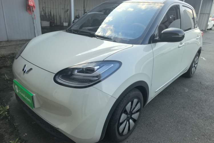 Used Wuling Bingo 2023 203km Comfort Edition Guazi used car, China used car export, Used car for sale, Used Wuling cars, Cheapest cars for sale, Electric vehicle, New energy car