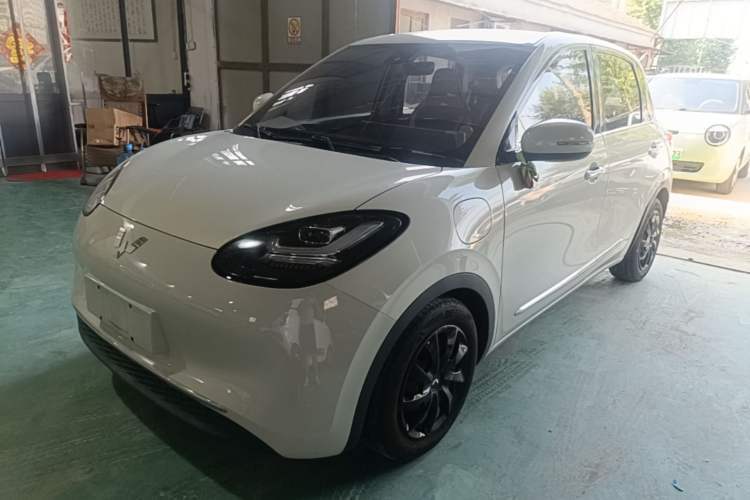 Used Wuling Bingo 2023 333 km Lingxi Connected Version Guazi used car, China used car export, Used car for sale, Used  cars, Cheapest cars for sale