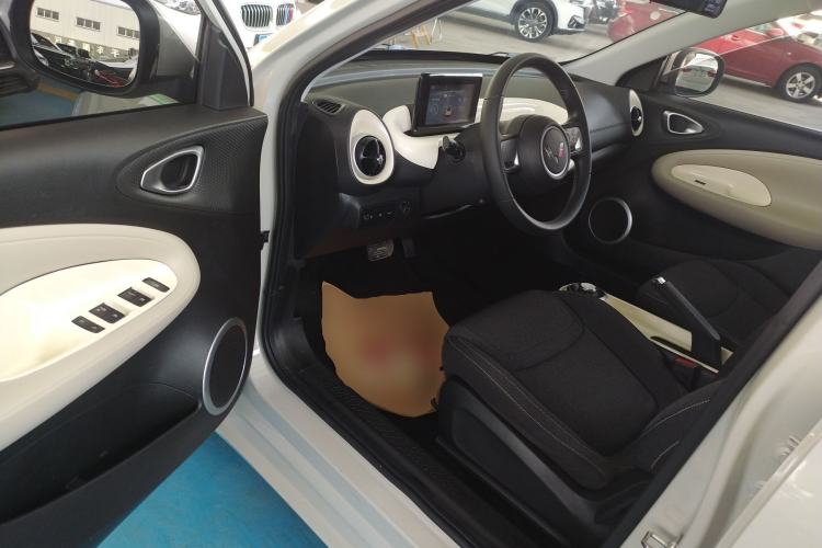 Used Wuling Bingo 2023 203km Light Edition Driver Seat