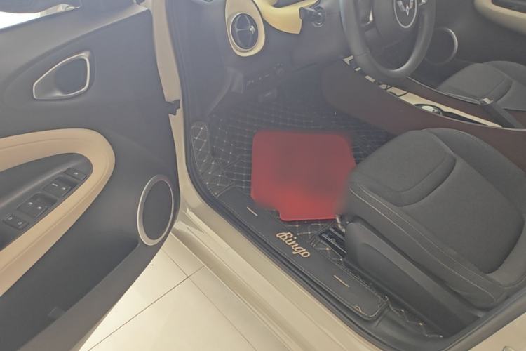 Used Wuling Bingo 2023 333 km Fast-Share Version Driver Seat