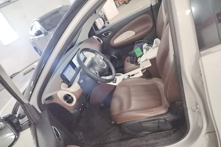 Used Wuling Bingo 2023 333 km Enjoyment Version Driver Seat