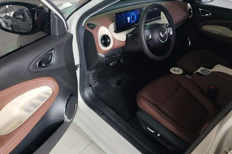 Used Wuling Bingo 2023 410 km Lingxi Deluxe Edition Driver Seat
