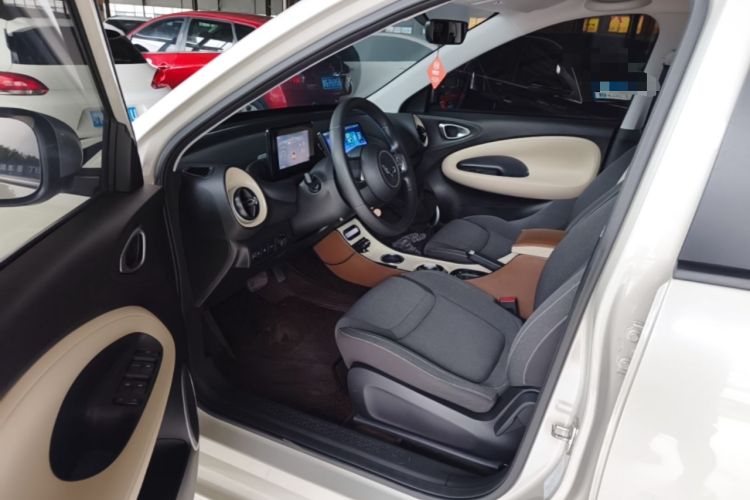 Used Wuling Bingo 2023 203km Light Edition Driver Seat
