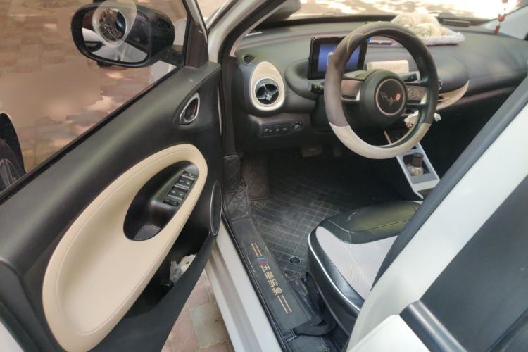 Used Wuling Bingo 2023 203km Light Edition Driver Seat