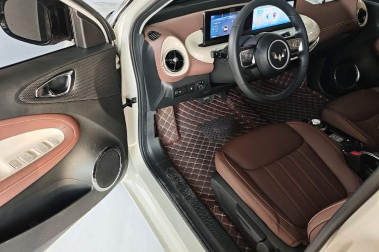 Used Wuling Bingo 2023 333 km Enjoyment Version Driver Seat