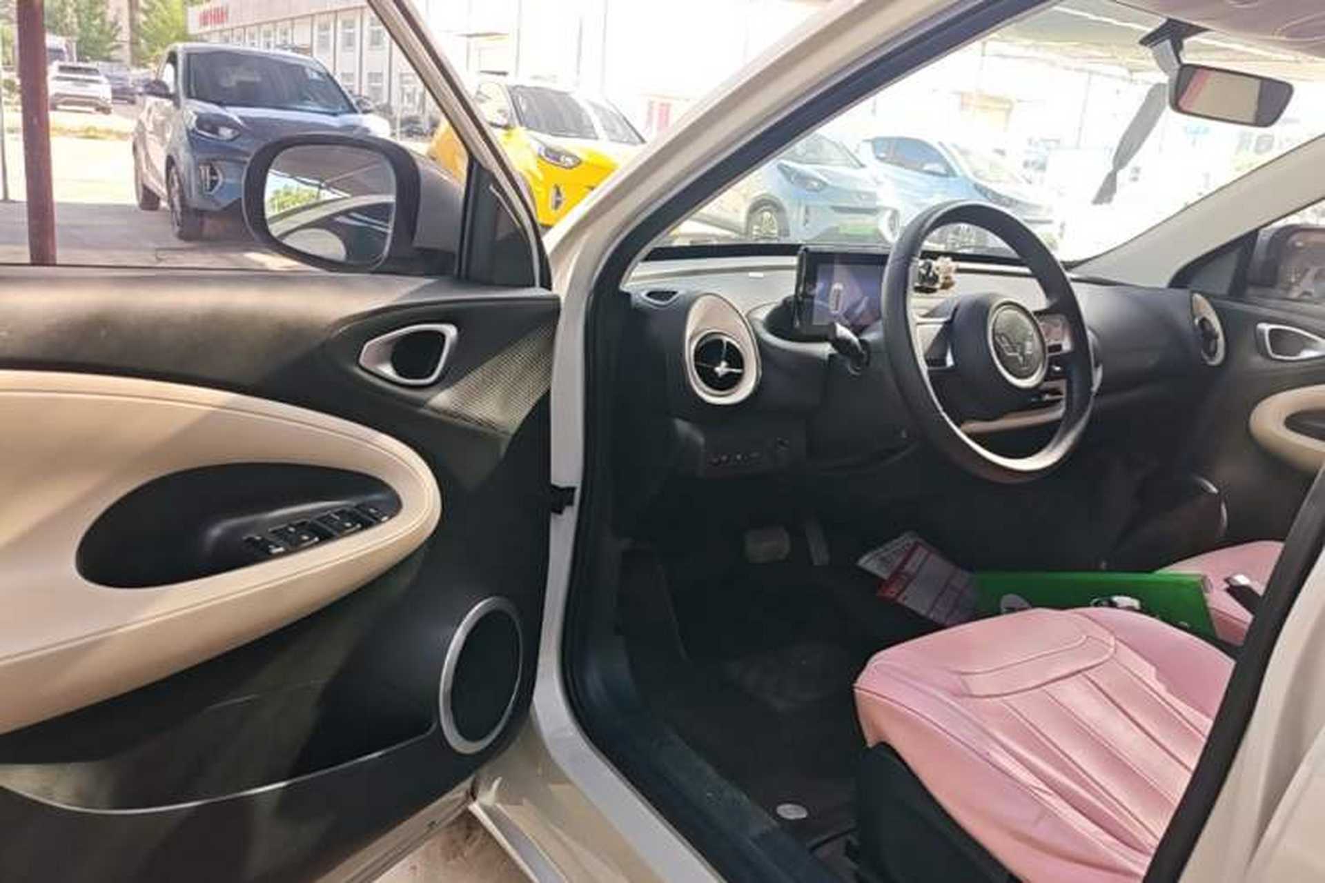 Used Wuling Bingo 2023 203km Light Edition Driver Seat