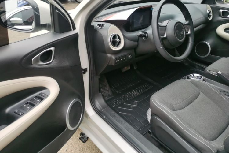 Used Wuling Bingo 2023 203km Light Edition Driver Seat