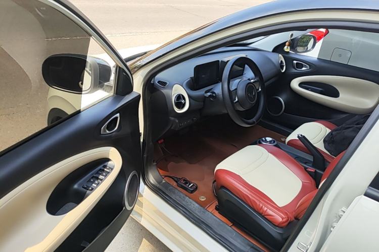 Used Wuling Bingo 2023 203km Light Edition Driver Seat