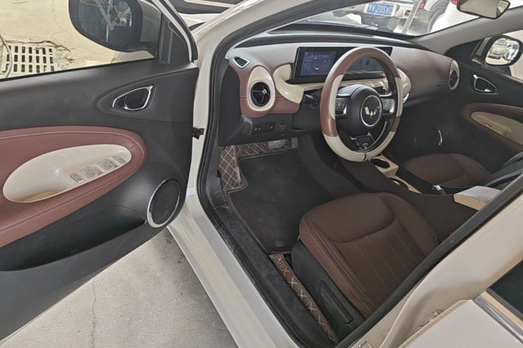 Used Wuling Bingo 2023 203km Comfort Edition Driver Seat