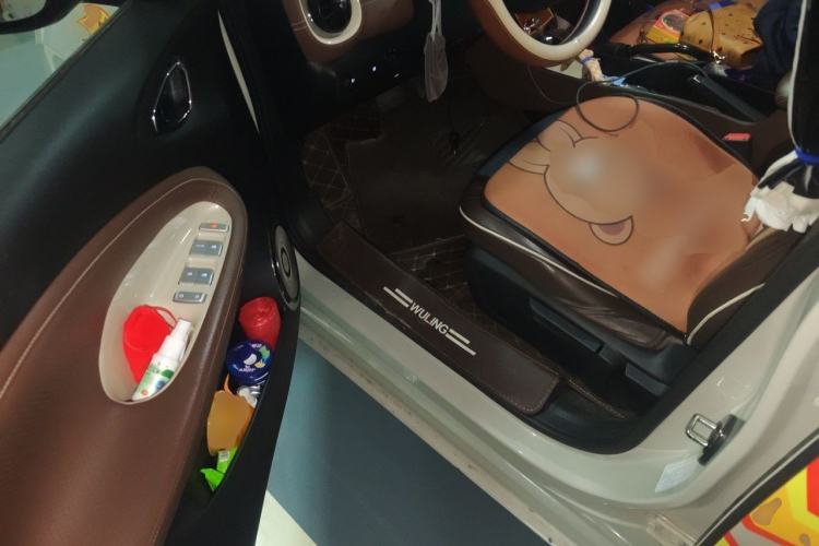 Used Wuling Bingo 2023 203km Comfort Edition Driver Seat