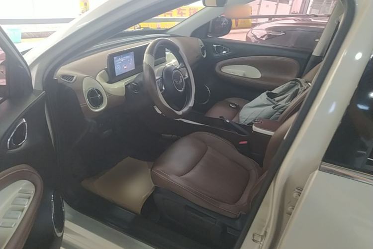 Used Wuling Bingo 2023 203km Comfort Edition Driver Seat